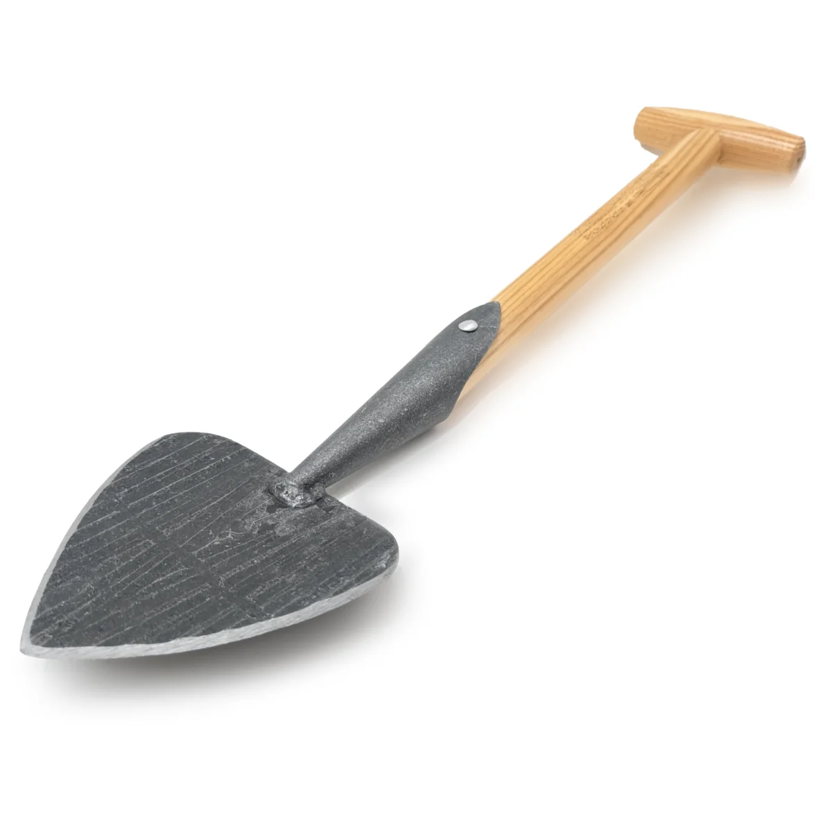 malý trvalkový rýč