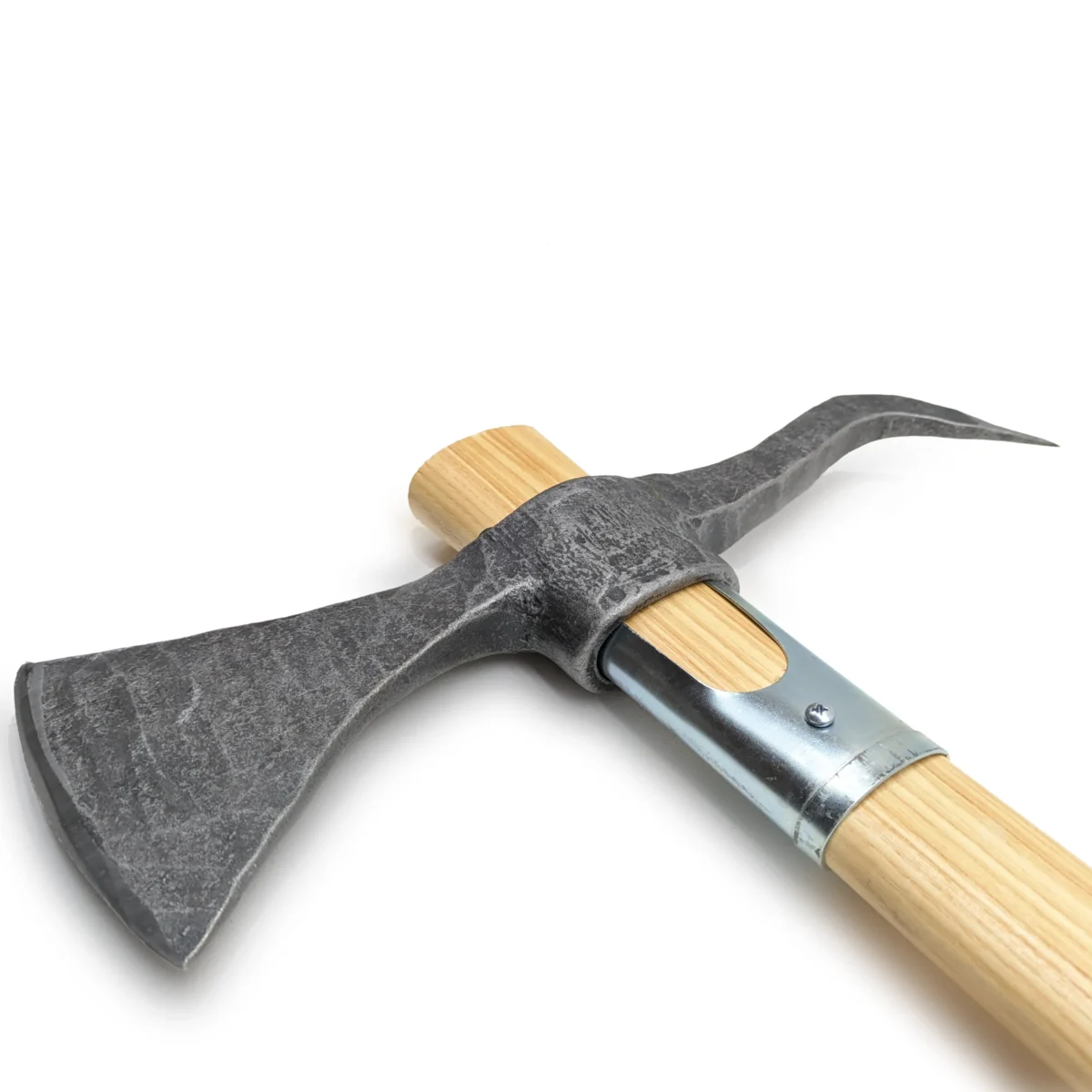 Dřevorubecká sekera Sapphire s lakovanou jasanovou násadou (90 cm) a kovovým krytem násady